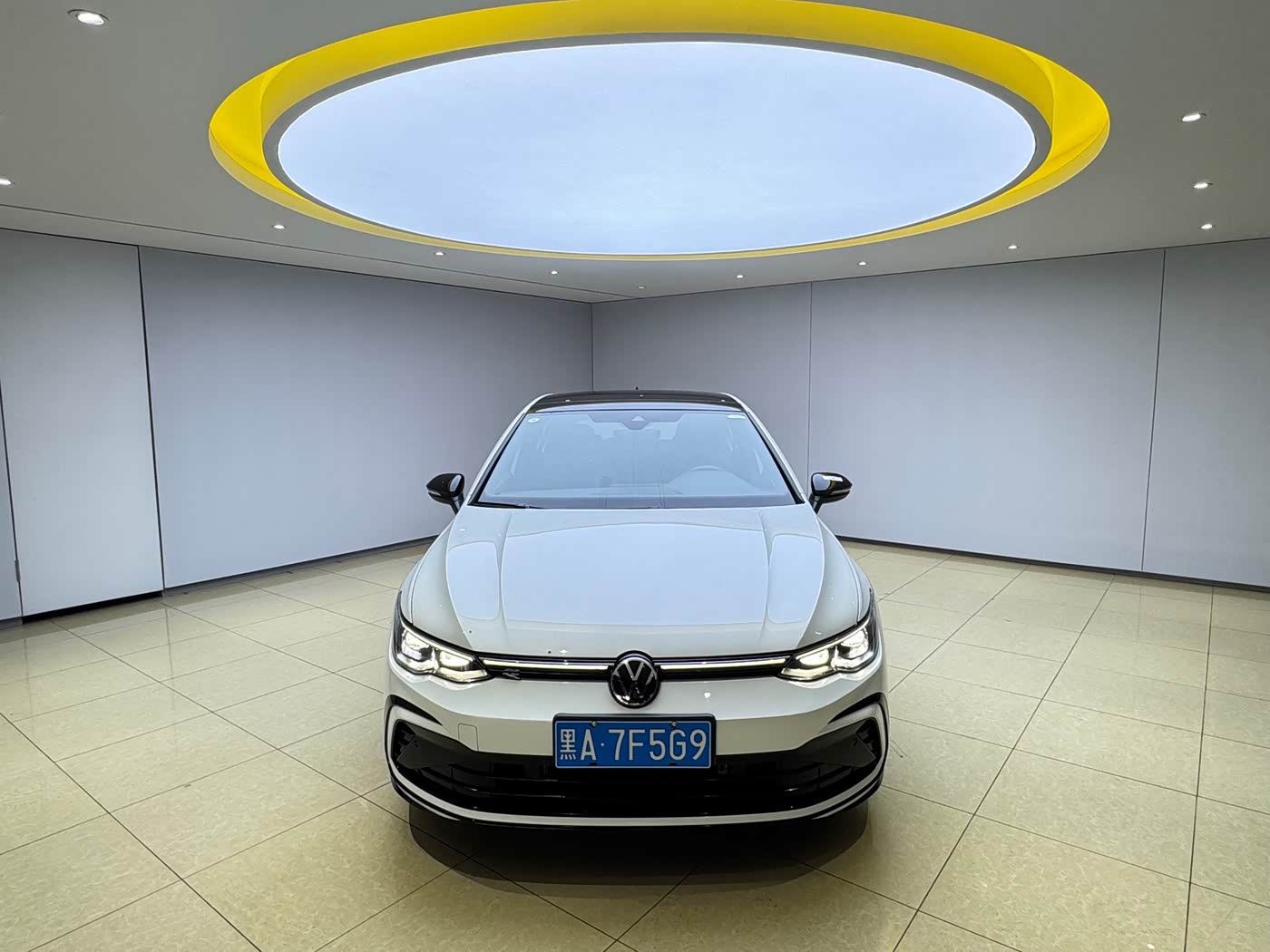 Volkswagen Golf 280TSI 2022, фото 2